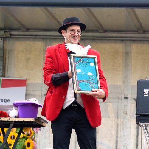 Luigi Zucchini performing at the Thorpdale Potato Festival